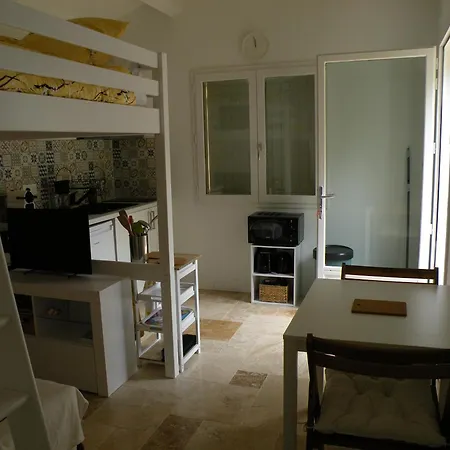 Διαμέρισμα Mazet Avec Piscine A 6 Kms D'uzes